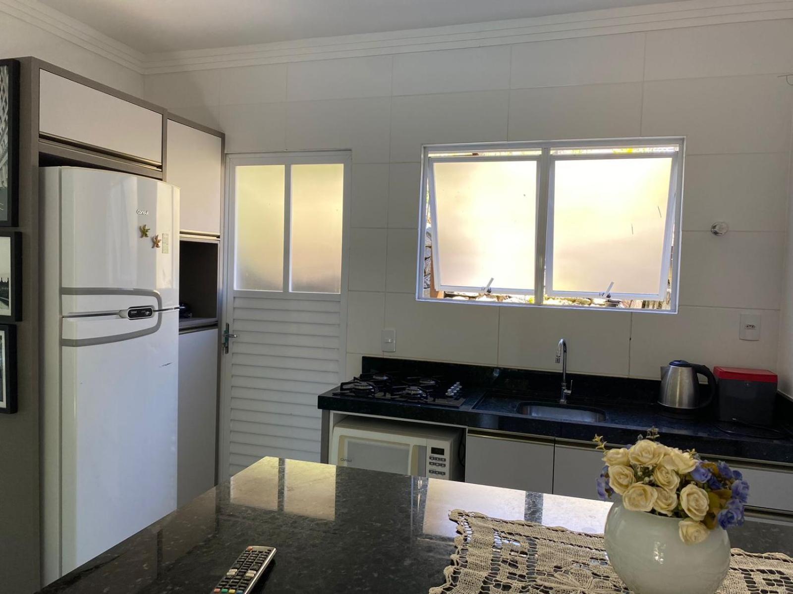 Villa Residencial Com Piscina Possui Jacuzzi Aquecida Com Hidromassagem Bombinhas Exterior foto